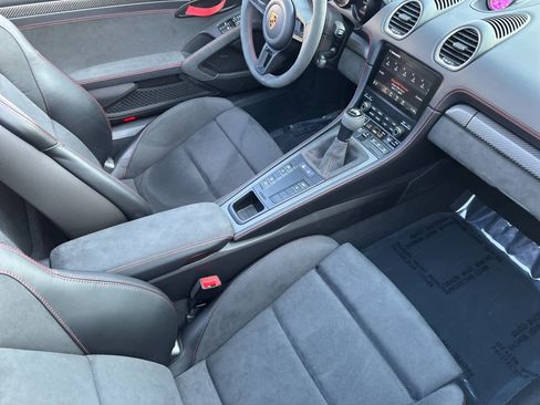 Used 2025 Porsche 718 Boxster Spyder RS image 14