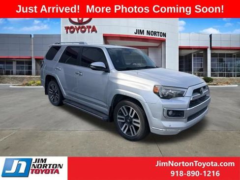 Used 2015 Toyota 4Runner Limited RWD image 1