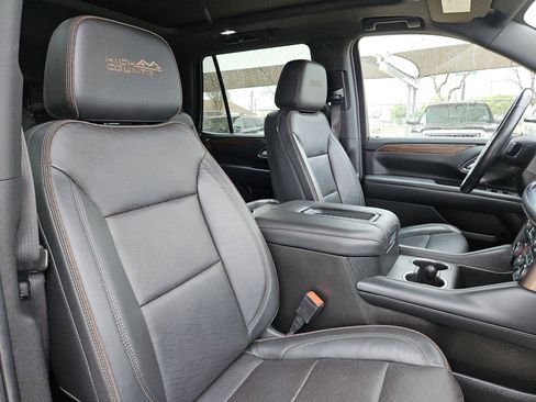 Certified 2022 Chevrolet Tahoe High Country AWD/4WD image 30