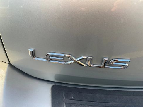 Used 2005 Lexus RX 330 image 10