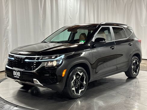 Certified 2024 Kia Seltos EX AWD/4WD image 1