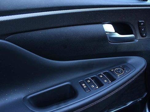 Used 2020 Hyundai Santa Fe Limited FWD image 13