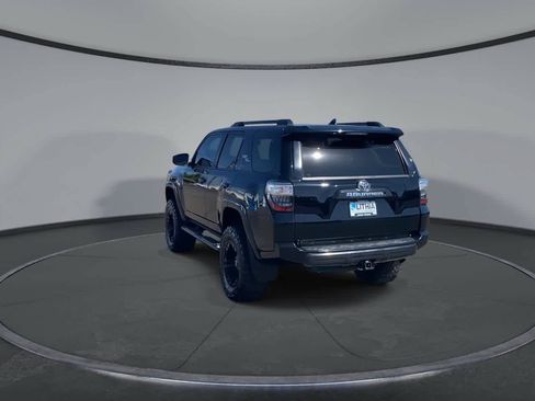 Used 2019 Toyota 4Runner TRD Off-Road Premium AWD/4WD image 8