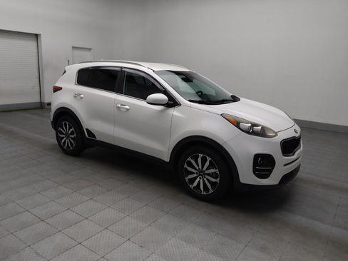 Used 2017 Kia Sportage EX image 11