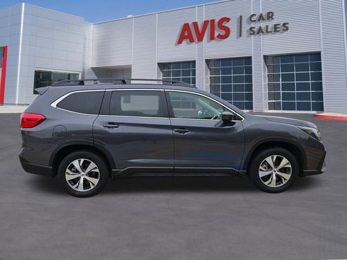 Used 2025 Subaru Ascent Premium AWD/4WD image 7