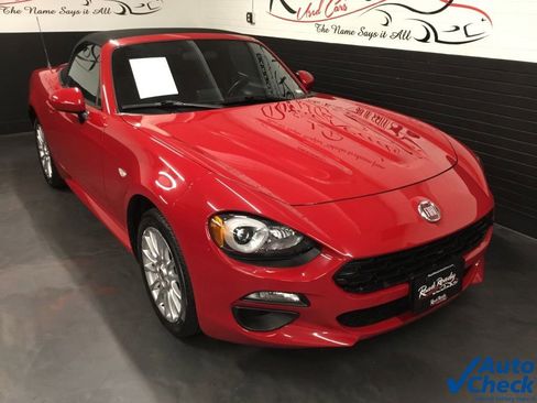 Used 2018 FIAT 124 Spider Classica w/ Technology Group image 13