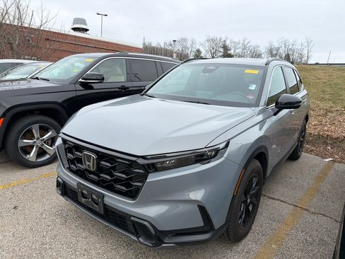 Used 2025 Honda CR-V Sport image 10