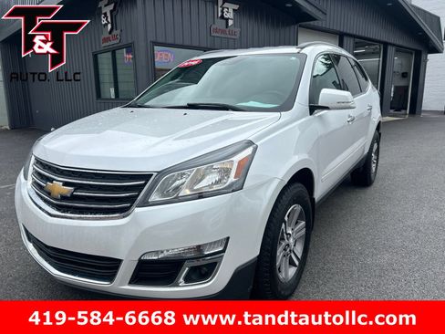 Used 2016 Chevrolet Traverse LT FWD image 1
