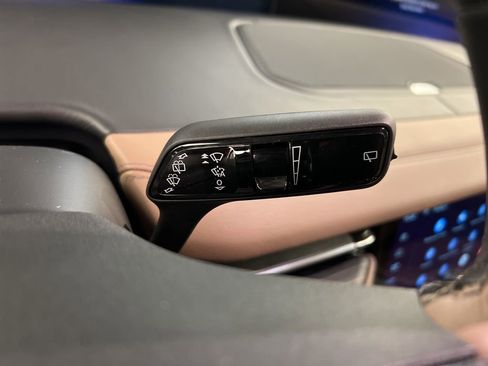 New 2025 Lincoln Navigator Black Label image 23