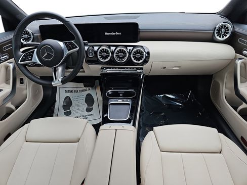 Certified 2026 Mercedes-Benz CLA 250 image 10