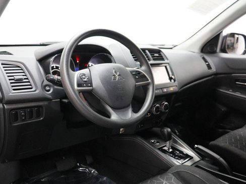 Used 2024 Mitsubishi Outlander Sport ES image 6