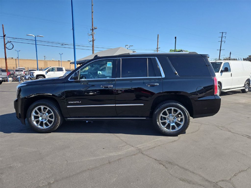 Certified 2017 GMC Yukon Denali w/ Open Road Package AWD/4WD image 34