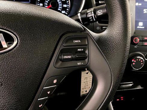 Used 2018 Kia Forte LX w/ LX Popular Package image 24