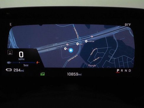 Used 2024 Chevrolet Equinox EV RS image 18