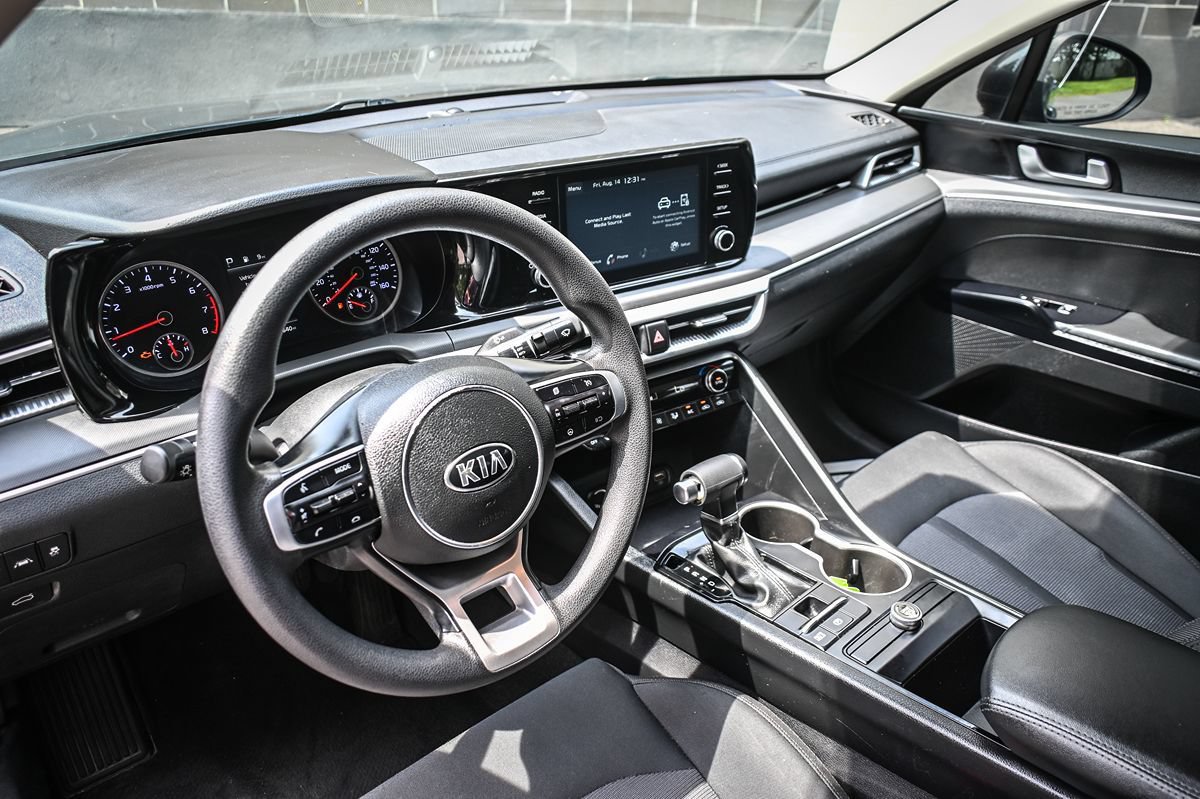 Used 2021 Kia K5 LXS FWD image 9