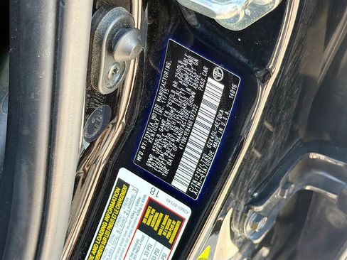 Used 2016 Toyota Avalon Touring FWD image 44