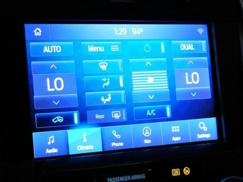 Used 2021 Ford F250 Lariat w/ Lariat Ultimate Package AWD/4WD image 32