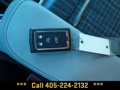 Used 2024 Jeep Wagoneer Series II w/ Flexible Seating Group RWD image 44