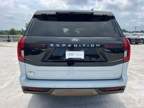 Used 2025 Ford Expedition Max King Ranch AWD/4WD image 6