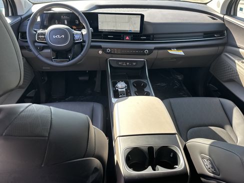 New 2026 Kia Carnival EX FWD image 15