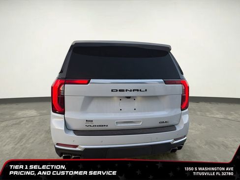 Used 2026 GMC Yukon Denali RWD image 6