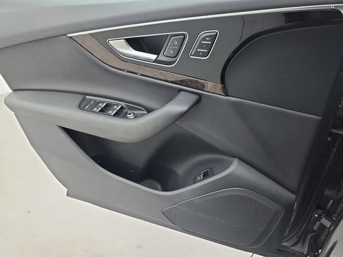 Used 2017 Audi Q7 3.0T Premium Plus image 26