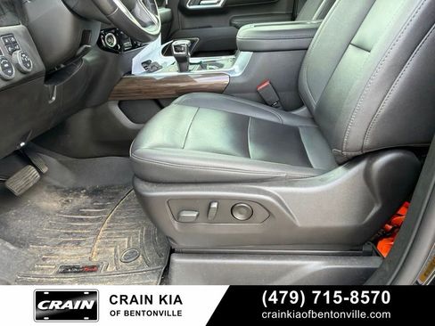 Used 2022 Chevrolet Silverado 1500 RST w/ Redline Edition AWD/4WD image 17