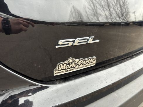 Used 2023 Ford Edge SEL AWD/4WD image 14