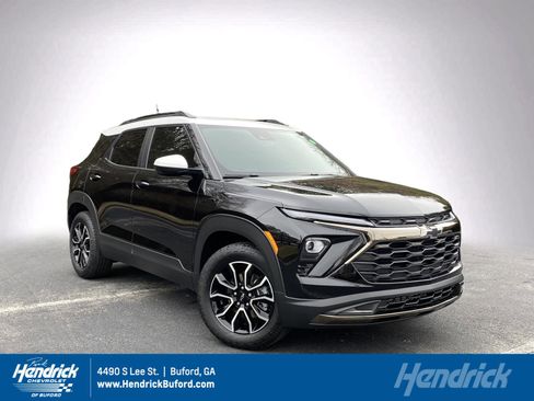 Used 2025 Chevrolet TrailBlazer ACTIV w/ Convenience Package image 1