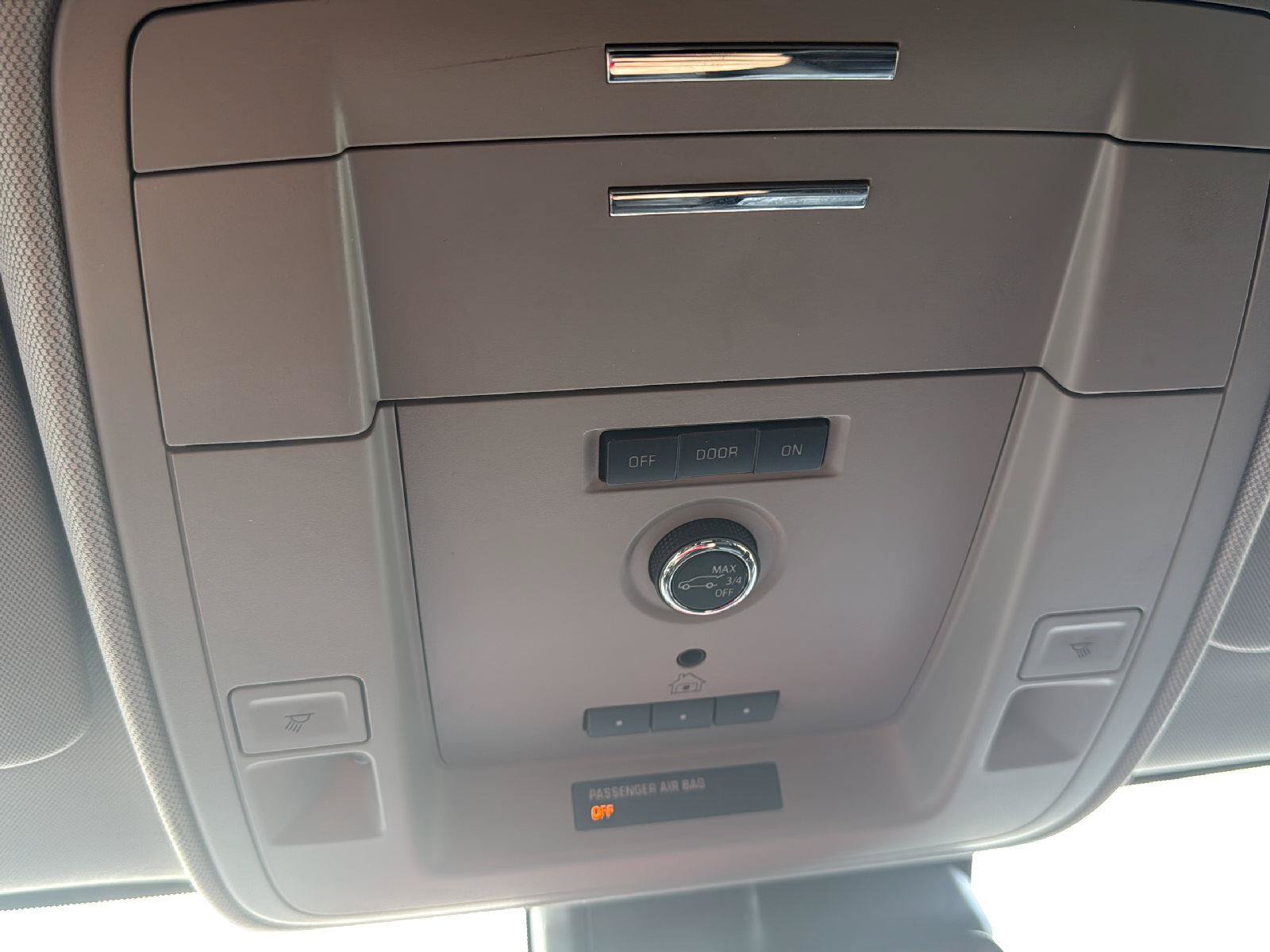 Used 2020 Chevrolet Tahoe LT AWD/4WD image 14