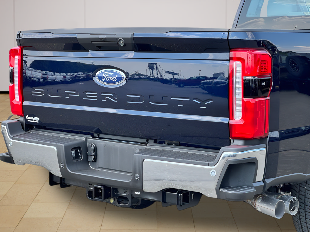 Used 2025 Ford F350 XL w/ 360-Degree Camera Package RWD image 32