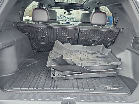 Used 2023 Chevrolet Equinox RS image 26