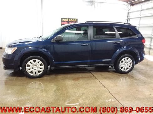 Used 2017 Dodge Journey SE w/ Flexible Seating Group image 5