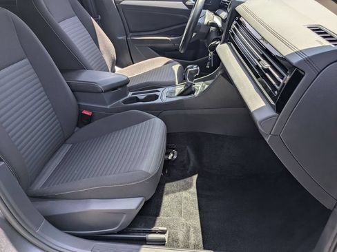 Used 2025 Volkswagen Jetta S FWD image 27