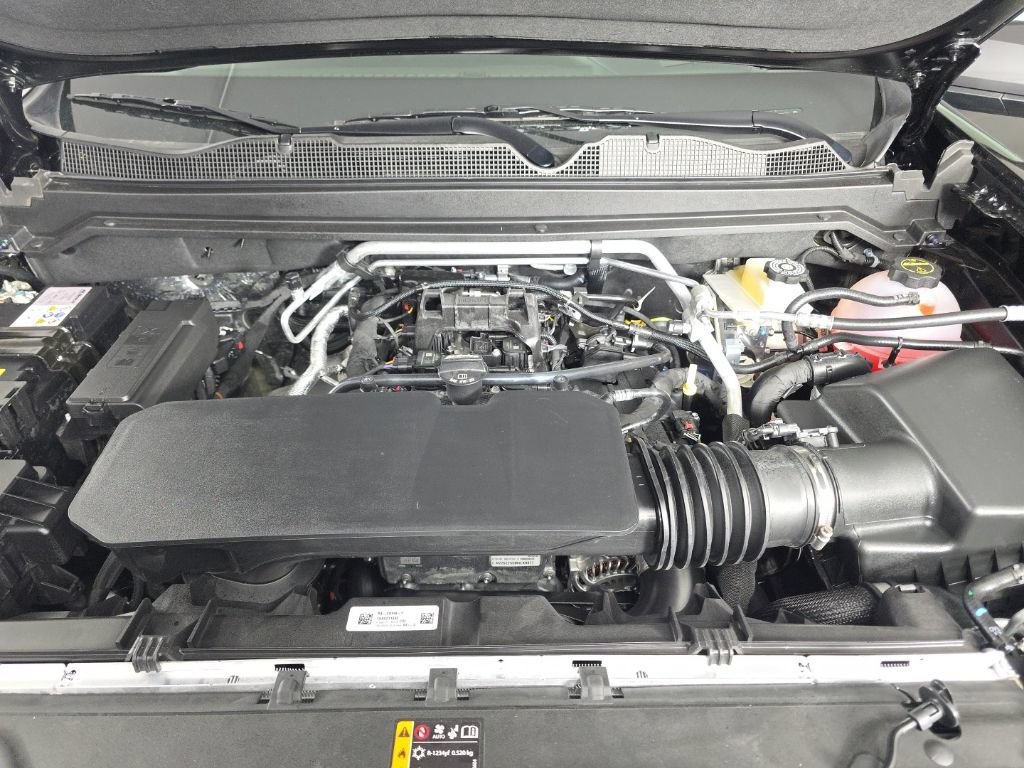 New 2026 Chevrolet Colorado LT w/ LT Convenience Package AWD/4WD image 9