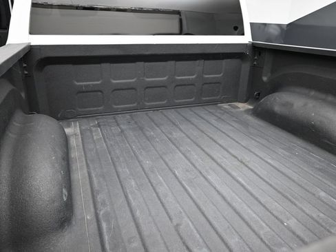 Used 2018 RAM 1500 Express RWD image 18