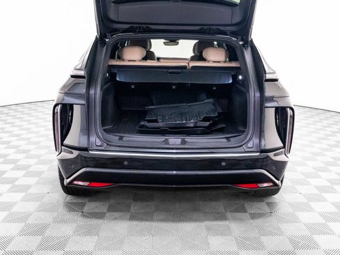 Certified 2026 Cadillac Lyriq Signature Luxury w/ Nappa Leather Package AWD/4WD image 33