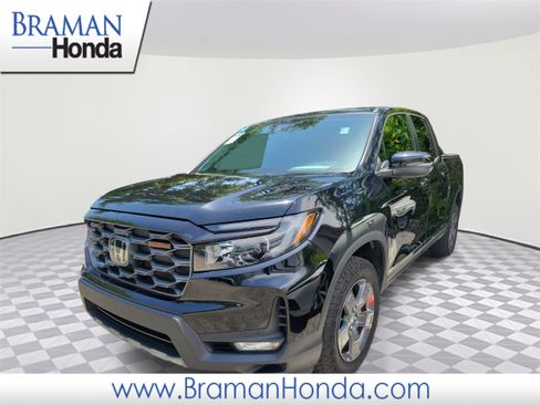 Used 2024 Honda Ridgeline TrailSport image 1
