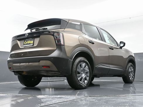 Used 2025 Nissan Kicks S image 50