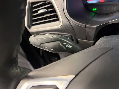 Used 2022 Ford Edge SEL w/ Convenience Package AWD/4WD image 18