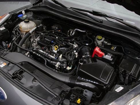 Used 2021 Ford Escape SE w/ Cold Weather Package image 29