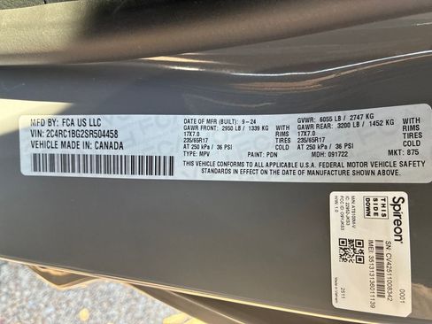 Used 2025 Chrysler Pacifica Select FWD image 30