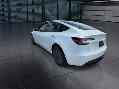 Used 2026 Tesla Model 3 RWD image 6