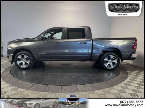Used 2023 RAM 1500 Laramie AWD/4WD image 5