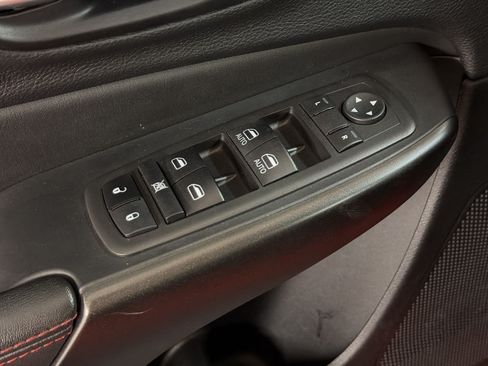 Used 2021 Jeep Cherokee Trailhawk w/ Trailer Tow Group AWD/4WD image 14