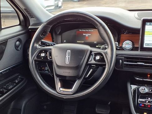 Certified 2022 Lincoln Corsair Reserve w/ Equipment Group 201A AWD/4WD image 7