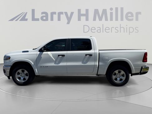New 2026 RAM 1500 Big Horn AWD/4WD image 2
