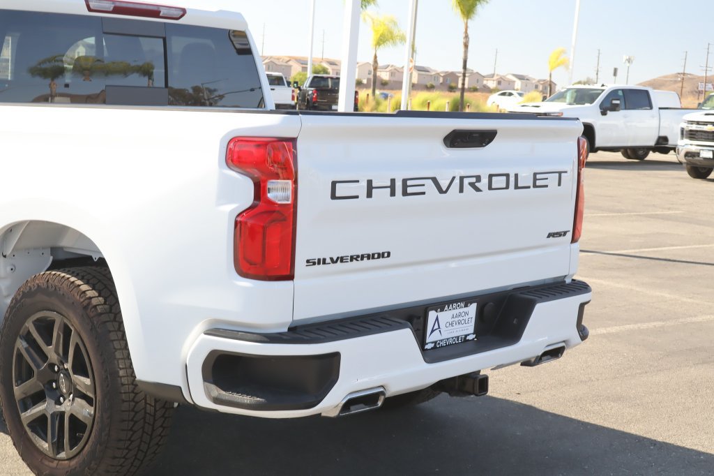New 2026 Chevrolet Silverado 1500 RST w/ Z71 Off-Road Package AWD/4WD image 8