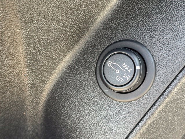 Used 2022 Chevrolet Equinox LT FWD image 10