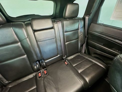 Used 2019 Jeep Grand Cherokee Limited image 14